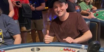 Man hits six-figure jackpot at Las Vegas Strip casino while celebrating 21st birthday