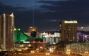 12 Best Hotels Off the Strip in Las Vegas