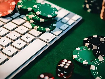 Australia blocks more offshore gambling sites to protect consumers