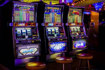 Everything About History and Evolution of Slot Machines