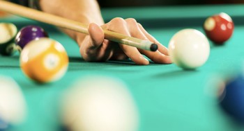 Exploring the Best Casinos with Pool Tables in Canada