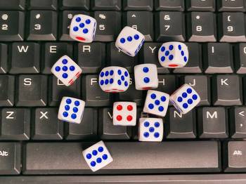 How Does Online Craps Software Work?