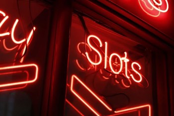 How To Play Online Slots In 2024: Rules And Beginner’s Guide