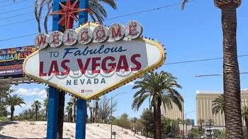 Las Vegas casino officials face dilemma as trespassers collect jackpots