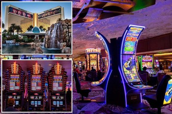Las Vegas casino The Mirage must give away $1.6 million before closing