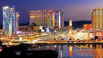 Macau Gov. to limit numbers of gaming tables and machines for new licensees; set minimum income levels