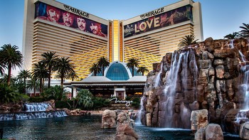 The Mirage Hotel & Casino is giving away $1.6 million before it closes