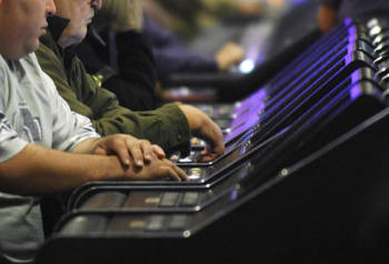 Win on a slot machine but ‘glitch' prevented payout? Good luck!