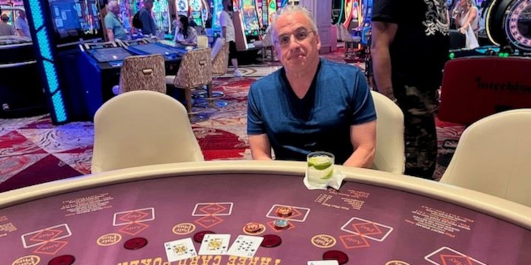 Man wins nearly $2 million jackpot at north Las Vegas Strip resort